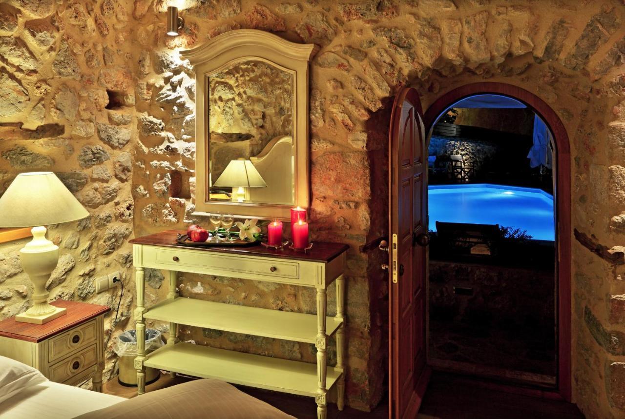 Archontiko Chioti Otel Leonídion Dış mekan fotoğraf