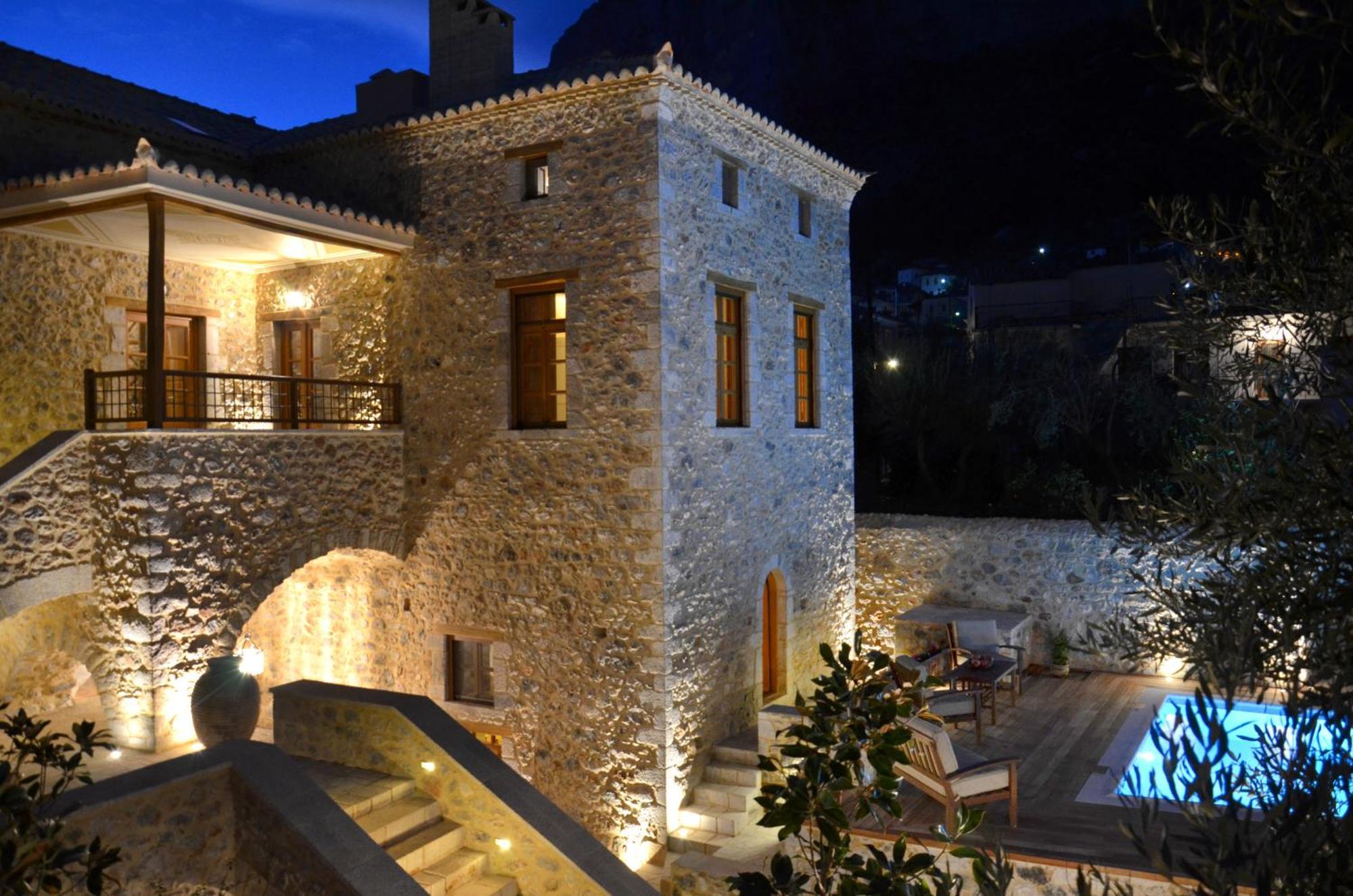 Archontiko Chioti Otel Leonídion Dış mekan fotoğraf