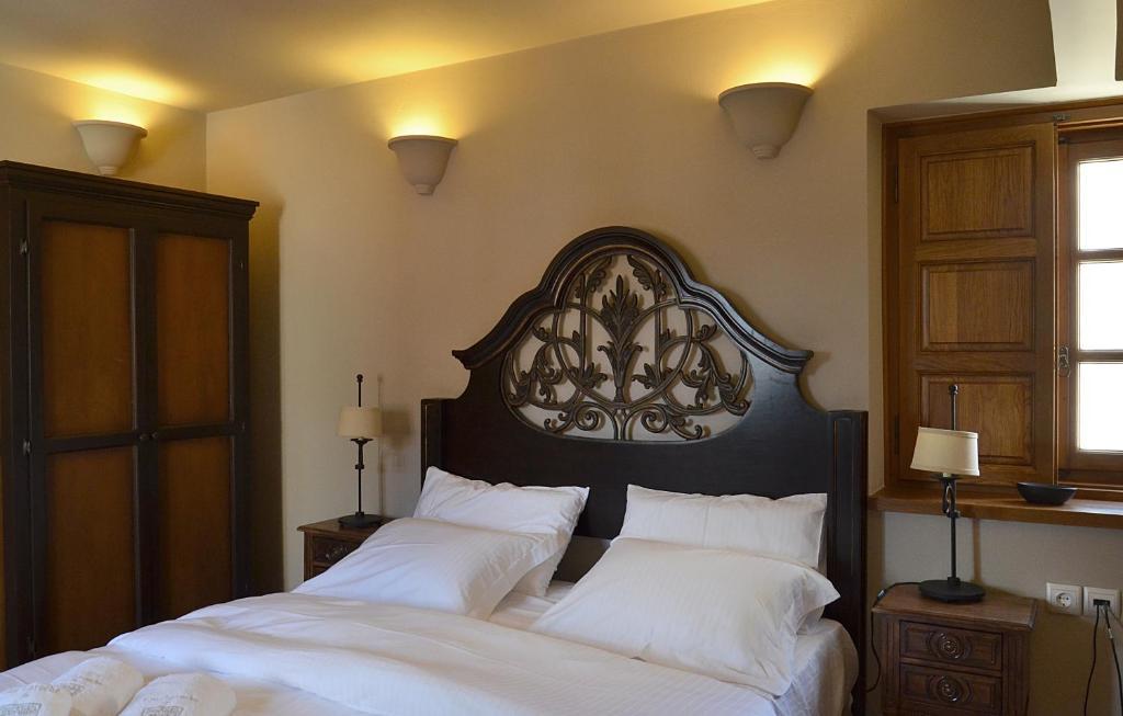 Archontiko Chioti Otel Leonídion Oda fotoğraf