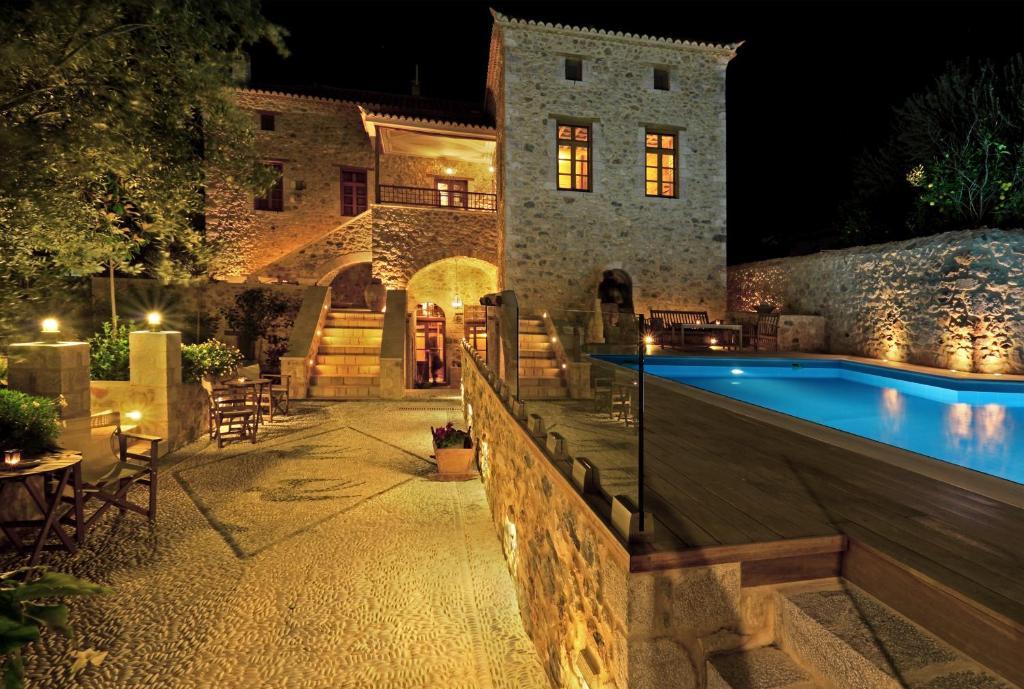Archontiko Chioti Otel Leonídion Dış mekan fotoğraf